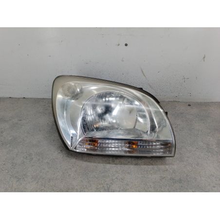 LAMPA PRZÓD PRAWA KIA SPORTAGE II 2.0 CRDI 112KM 2.0 CRDI 2006 9P 112 3232 