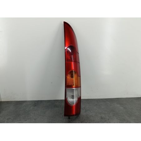 LAMPA TYLNA PRAWA RENAULT KANGOO I FL