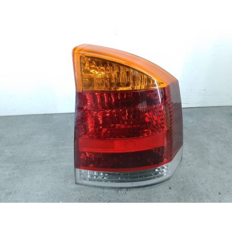 LAMPA TYLNA PRAWA OPEL VECTRA C