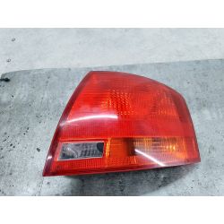 LAMPA TYLNA PRAWA AUDI A4 B7 2.0 TDI 140KM2.0 TDI20088E9945096ELY9B1403742                                            