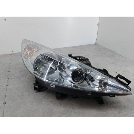 LAMPA PRZÓD PRAWA PEUGEOT 207 1.6 HDI 90KM 1.6 HDI 2007 EZW 90 3826 