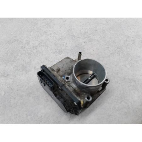 PRZEPUSTNICA TOYOTA AURIS I