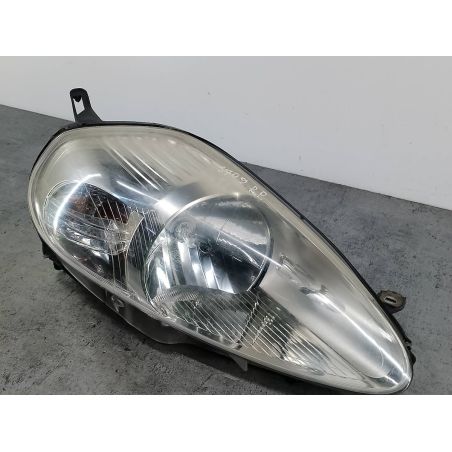 LAMPA PRZÓD PRAWA FIAT GRANDE PUNTO