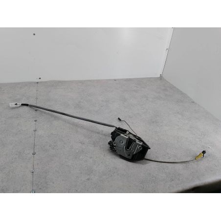 ZAMEK DRZWI PRAWY PRZÓD BMW E87