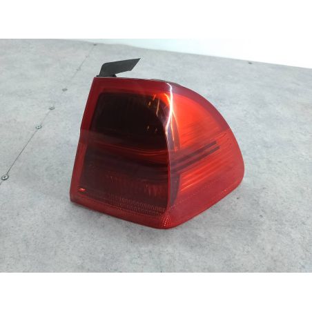 LAMPA TYLNA PRAWA BMW E91 2.0 D 320d 2005 7160062 A22/7 163 3844 