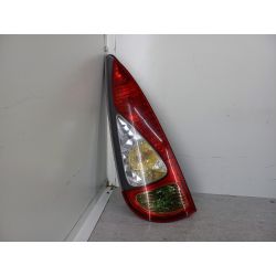 LAMPA TYLNA LEWA TOYOTA YARIS VERSO 1.5 i 16V200552-0911063746                                            