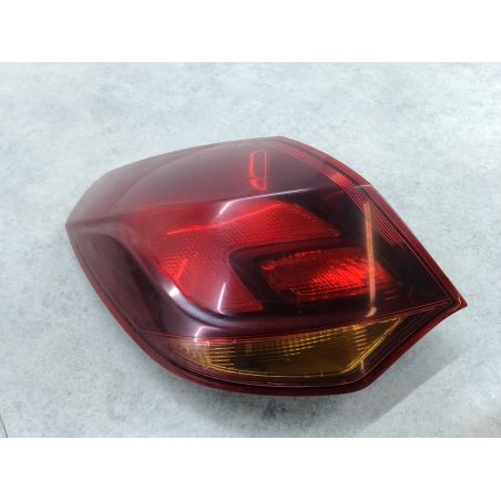 LAMPA TYLNA LEWA OPEL ASTRA J 1.6 16V 115KM 1.6 16V 2010 Z167 115 3903 