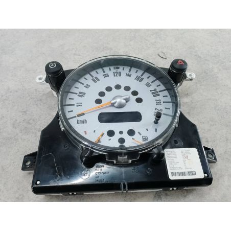 LICZNIK MINI R50 1.6 16V 2003 6928884 900/7 90 3920 