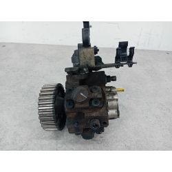 POMPA WTRYSKOWA FORD FOCUS II 1.6 TDCI 90KM1.6 TDCI20069656300380 0445010102  BOSCH03903924                                            