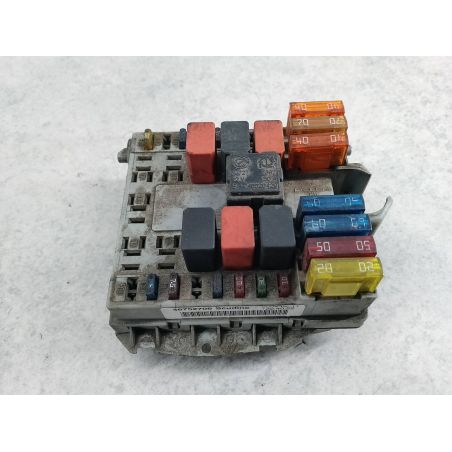 SKRZYNKA BEZPIECZNIKÓW FIAT DOBLO I 1.9 D 1.9 D 2004 46752706 241 64 4031 