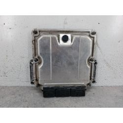 KOMPUTER, STEROWNIK RENAULT TRAFIC II 1.9 DCI 102KM1.9 DCI20028200118526 HOM8200051608 0281010632  BOSCH0D311023788                                            