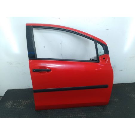 DRZWI PRZÓD PRAWY TOYOTA YARIS II 1.3 VVTI 86KM  1.3 VVT-I 2007 3P0 3P0 86 3635 