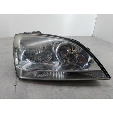 LAMPA PRZÓD PRAWA KIA SORENTO I 2.4 139KM 2.4 16V 2004 CY 139 3882 