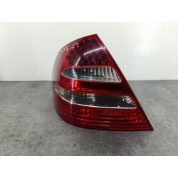 LAMPA TYLNA LEWA MERCEDES-BENZ KLASA E W211 3.2 E320 CDI 204KM3.2 CDI E3202004A2118200564C7442043561                                            