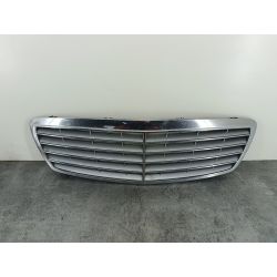 ATRAPA GRILL GRIL MERCEDES-BENZ KLASA E W211 3.2 E320 CDI 204KM3.2 CDI E3202004A2118800383C7442043561                                            