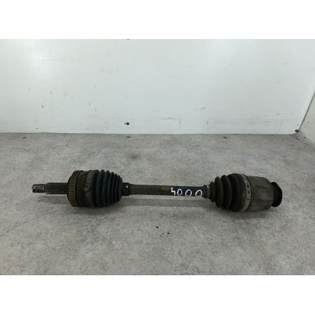 PÓŁOŚ PRAWA PRZÓD KIA SPORTAGE III 2.0 16V 2013 BE 163 4000 