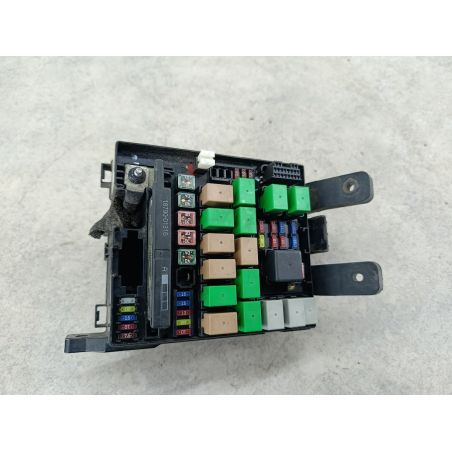 SKRZYNKA BEZPIECZNIKÓW ZEWNĘTRZNA KIA SPORTAGE III 2.0 16V 2013 91400-3U074 BE 163 4000 