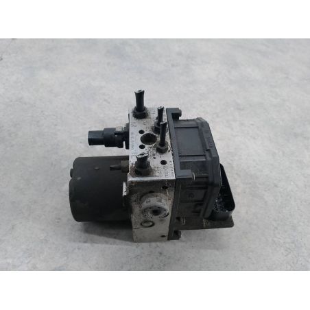 POMPA ABS AUDI A4 B6 2.0 20V 131KM 2.0 20V 2001 8E0614517 0265225048  BOSCH Y7W 131 4064 