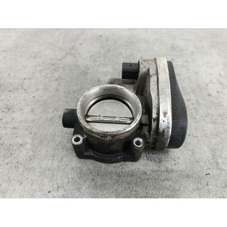 PRZEPUSTNICA BMW E46 2.0 2.0 16V 318i 2002 13541439224-04  408.238/422/003 475/9 143 3416 