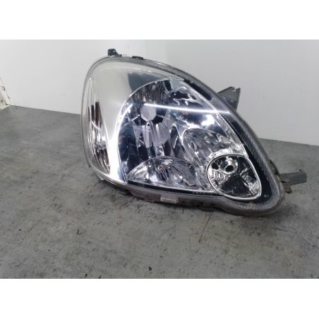 LAMPA PRZÓD PRAWA TOYOTA YARIS I LIFT 1.0 16V 2003 212-11F5R  DEPO 209 65 3820 
