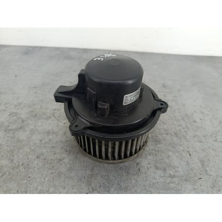 WENTYLATOR NAWIEWU, DMUCHAWA KIA SORENTO I 2.4 139KM 2.4 16V 2003 YL 139 3396 