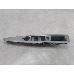 PANEL STEROWANIA SZYB I LUSTEREK MAZDA 2 I 1.4 80KM1.4 16V20043M71-A2418527K803892                                            