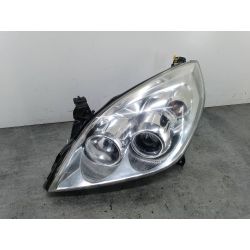 LAMPA PRZÓD LEWA OPEL VECTRA C 1.9 CDTI 150KM1.9 CDTI200820-B042 TYCZ20R1503591                                            