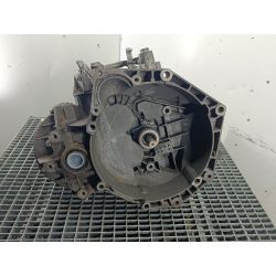 SKRZYNIA BIEGÓW MANUALNA 6 OPEL ZAFIRA B 1.9 CDTI 100KM1.9 CDTI2007M32Z20R1003775                                            