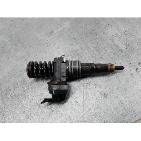 POMPOWTRYSK SKODA OCTAVIA II 1.9 TDI 105KM 1.9 TDI 2005 038130073AG 0414720215  BOSCH LF9R 105 3573 