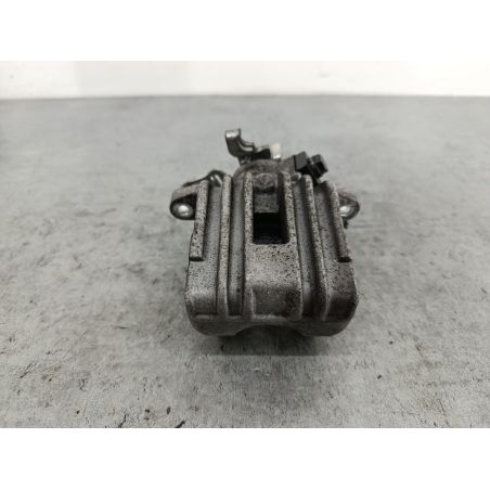 ZACISK HAMULCOWY PRAWY TYŁ VW POLO 9N FL IV 1.4 TDI 70KM 1.4 TDI 2006 LA7R 70 3621 