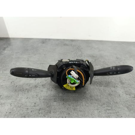 PRZEŁĄCZNIK ZESPOLONY FIAT PUNTO II LIFT 1.2 8V 2003 735337940 600 60 3678 