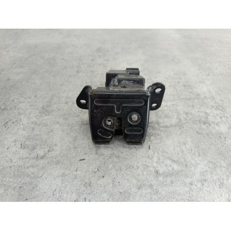 ZAMEK KLAPY HYUNDAI I30 I CW FL 1.6 16V 2010 81230-2L200 BV 116 