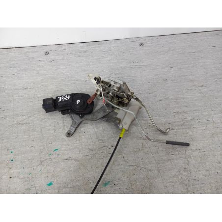 ZAMEK DRZWI PRAWY PRZÓD PEUGEOT 107 1.0 12V 68KM 1.0 12V 2006 KJH 68 3524 