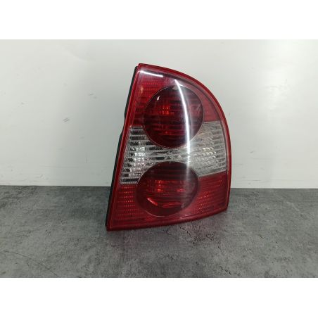 LAMPA TYLNA PRAWA VW PASSAT B5 FL 1.9 TDI 100KM 1.9 TDI 2001 3B5945096AE LD7W 100 3986 
