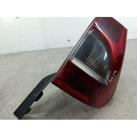 LAMPA TYLNA PRAWA FORD GALAXY III 1.8 TDCI 2006 162456 76 125 4139 