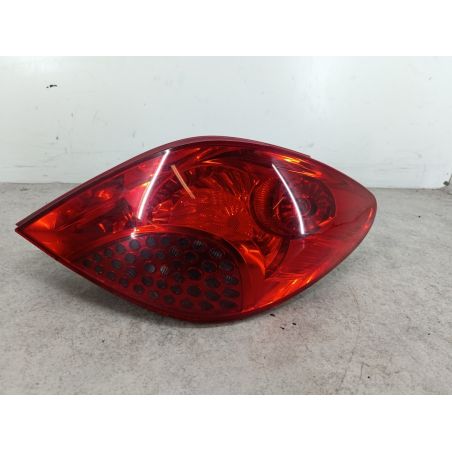 LAMPA TYLNA PRAWA PEUGEOT 207 1.4 HDI 68KM 1.4 HDI 2009 9649986580  VP5PFX-13404-A  VISTEON EZQ 68 4131 