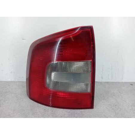 LAMPA TYLNA LEWA SKODA OCTAVIA II FL 2.0 TDI 140KM 2.0 TDI 2009 275901 LF8J 140 4172 