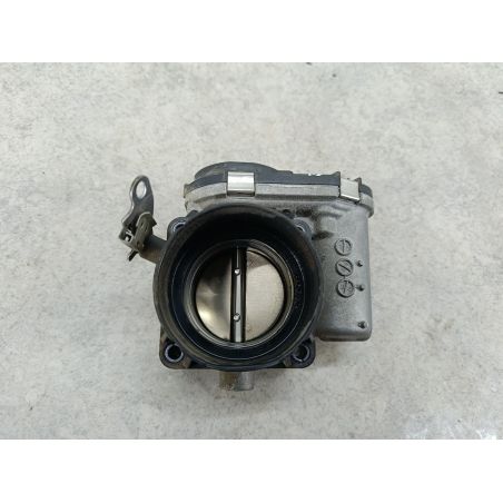 PRZEPUSTNICA MERCEDES-BENZ W205 2.0 16V C200 2017 A2701410025   197 184 4171 