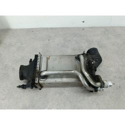 CHŁODNICA INTERCOOLER MERCEDES-BENZ W205 2.0 16V C2002017A2740900414  CC153003  BEHR1971844171                                            