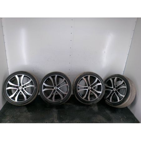 FELGI ALUMINIOWE KOMPLET 18 Z OPONAMI MITSUBISHI LANCER IX 2.0 DID 140KM 2.0 DI-D 2007 215/45R18 93Y  4821  7,5X18H2ET39 114,3 X42A 140 4178 7.5" 