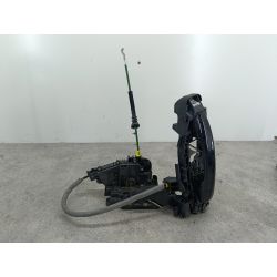 ZAMEK DRZWI LEWY PRZÓD MERCEDES-BENZ W205 2.0 16V C2002017A22200639991971844171                                            