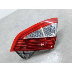LAMPA TYLNA PRAWA W KLAPE FORD MONDEO IV 2.02.0 16V2008VISTEONF61454218                                            