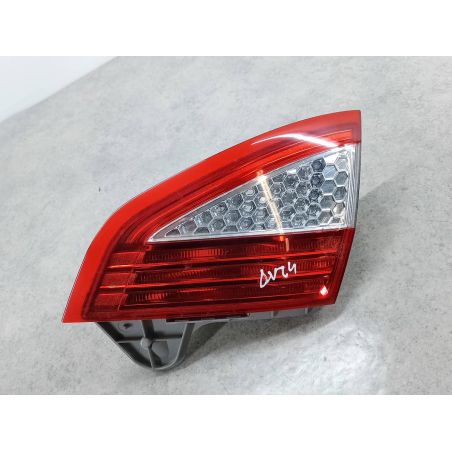 LAMPA TYLNA PRAWA W KLAPE FORD MONDEO IV 2.0 2.0 16V 2008 VISTEON F6 145 4218 