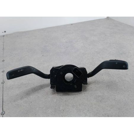 PRZEŁĄCZNIK ZESPOLONY SKODA PRAKTIK 1.4 TDI 70KM 1.4 TDI 2008 7H0953503BH LF9E 70 4227 