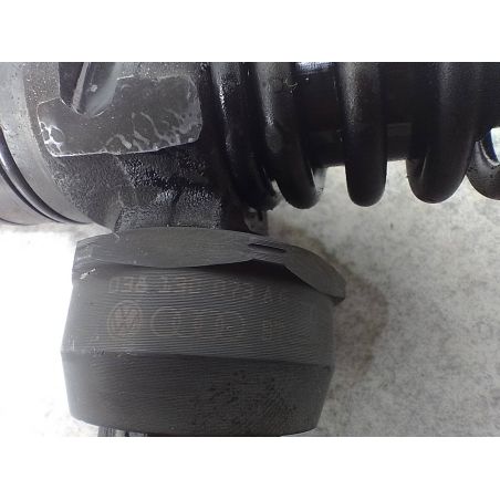 POMPOWTRYSK VW JETTA V 1.9 TDI 105KM 1.9 TDI 2007 038130073AG 0414720215  BOSCH LA6R 105 4166 