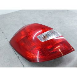 LAMPA TYLNA LEWA SKODA FABIA II FL 1.2 HTP 70KM1.2 THP20125J6945095 5J6945111 5J6945095A LF9R704155                                            