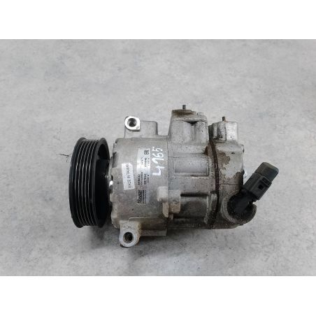 POMPA, SPRĘŻARKA KLIMATYZACJI VW GOLF V 1.4 16V 80KM 1.4 16V 2006 890632 LC9Z 80 4165 