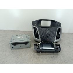 RADIO FABRYCZNE FORD FOCUS III 1.0 ECOBOOST 100KM1.0 12V2013BM5T-18C815-GL  BM5T-18B955-BE  BM5T-18K811-BAEB1004154                                            