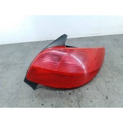 LAMPA TYLNA PRAWA PEUGEOT 206 1.1 i 60KM1.1 i2000604326                                            