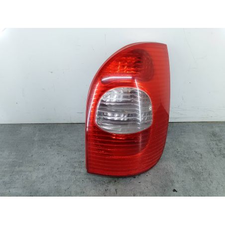LAMPA TYLNA PRAWA CITROEN XSARA PICASSO 1.6 HDI 110KM 1.6 HDI 2006 9650005780 89032868 VALEO 110 4321 